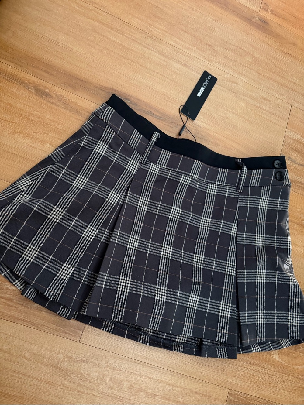 NWT Fashion Nova skirt